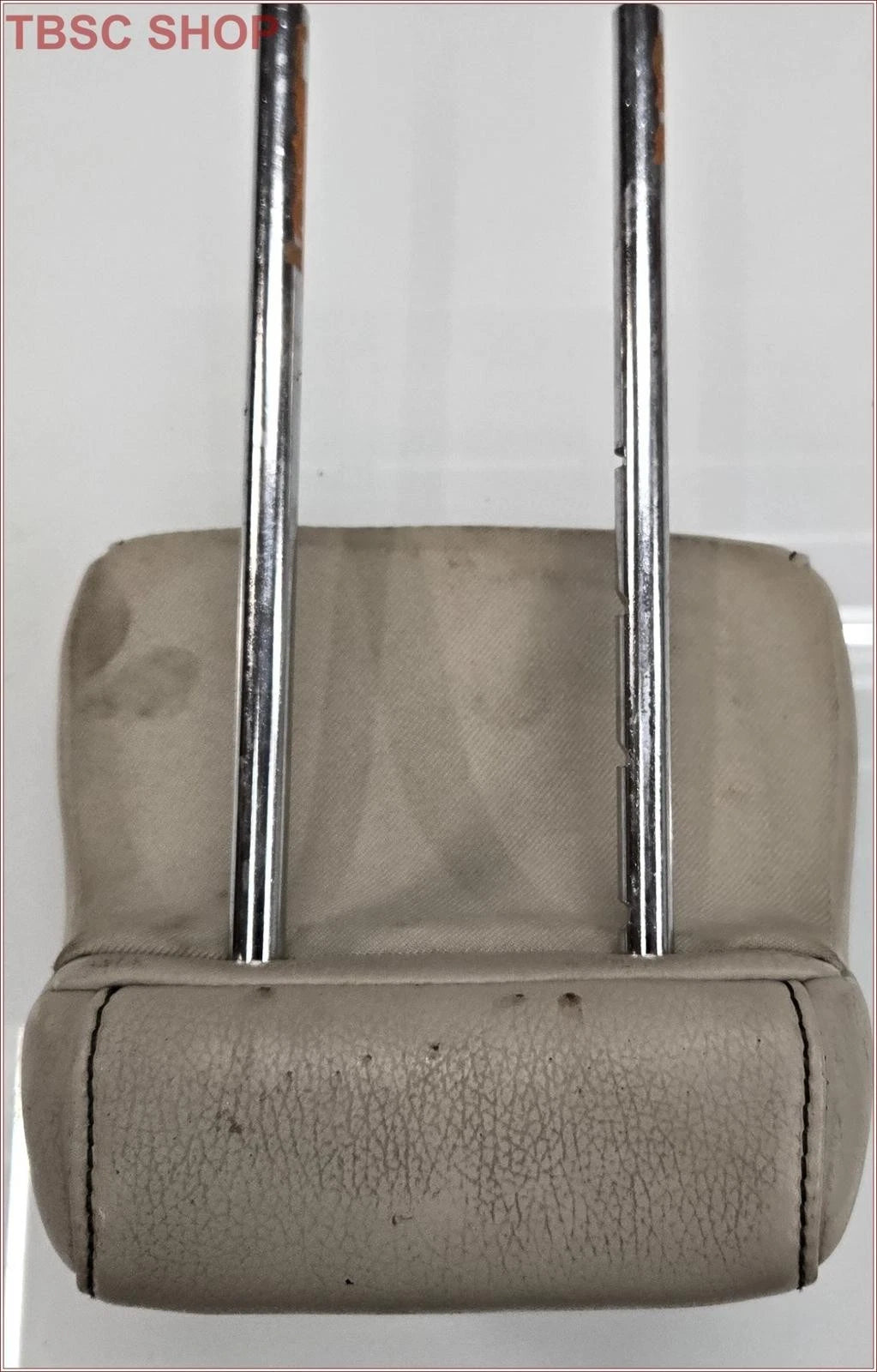 2X Headrest for Ford Flex (2009–2012) Tan Leather OEM