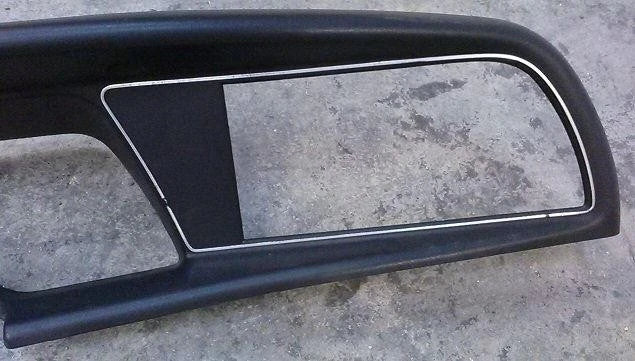 Instrument Cluster Finishing Bezel for Ford Thunderbird (1989–1993) Chrome