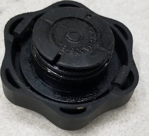 Power Steering Fluid Reservoir Cap for Lincoln Continental (1995–2002)