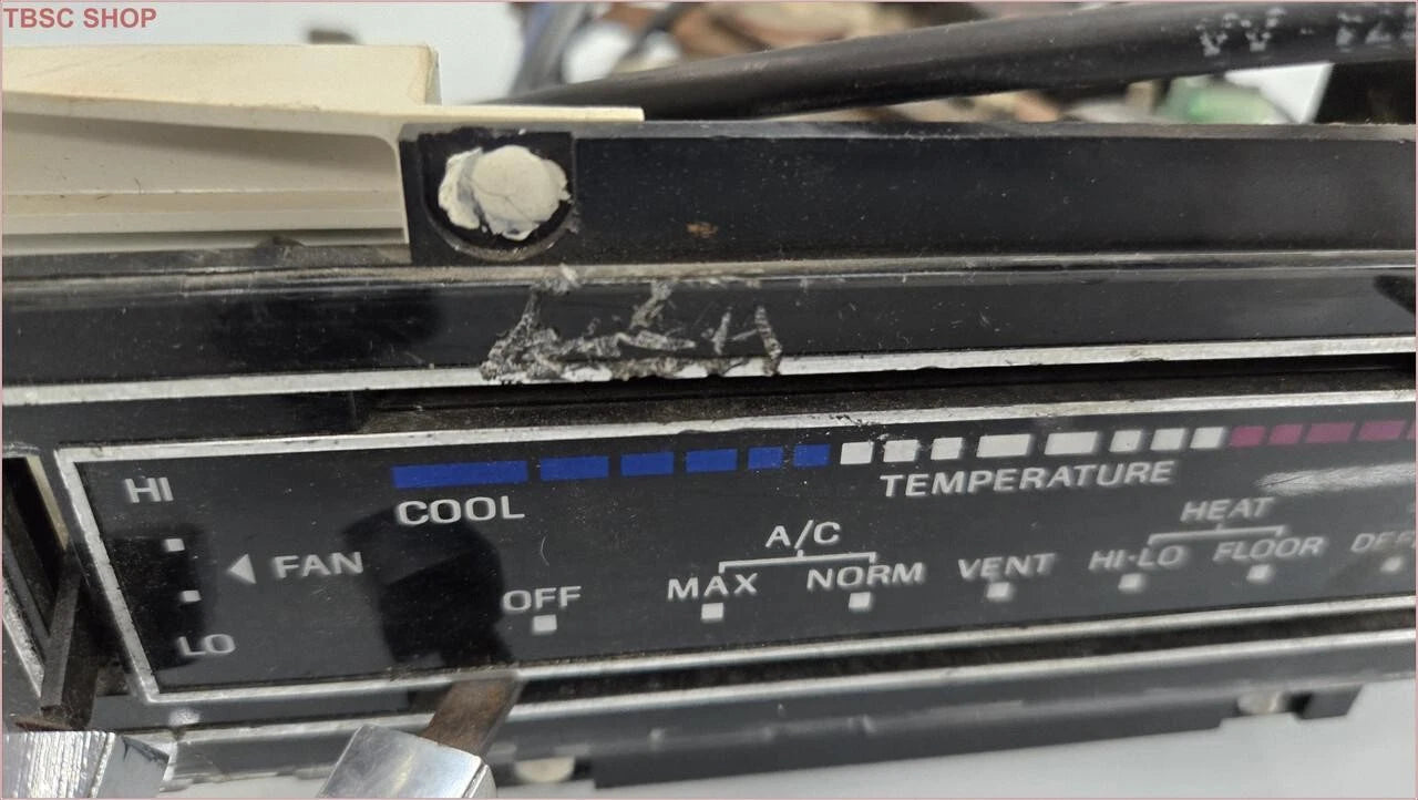 AC Heater Climate Control Temperature Unit for Ford Thunderbird (1979–1986)