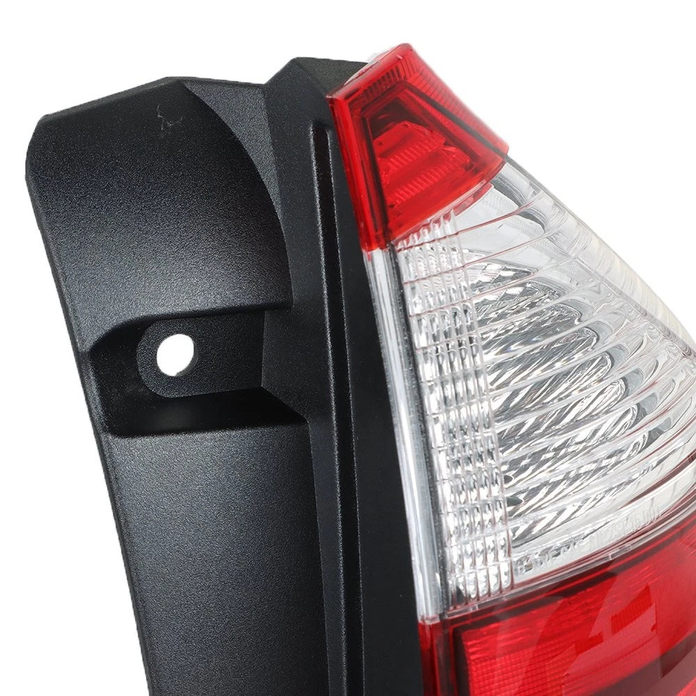 Right Passenger Side Rear Tail Light for Toyota Sienna (2015–2020)