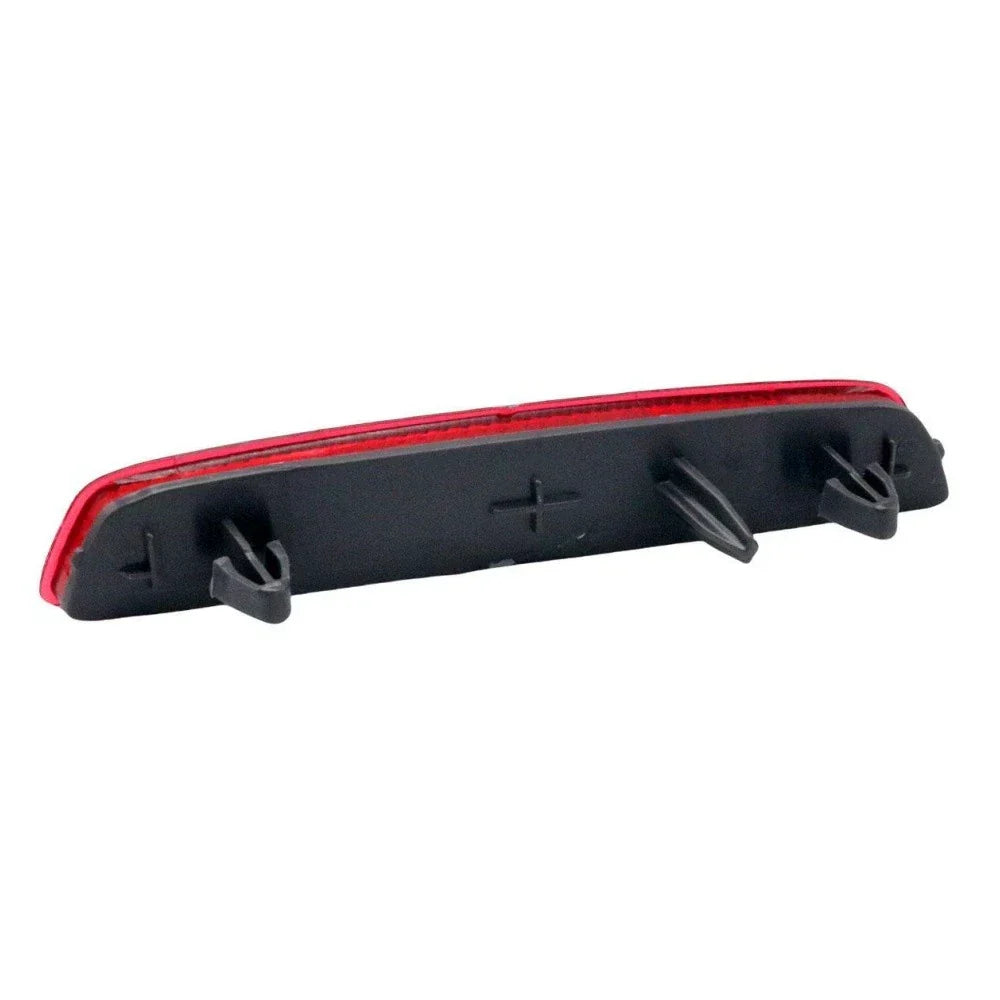 Left Side Rear Bumper Reflector for 15-16 Chevrolet Trax, 10-15 Terrain (2015-2016)