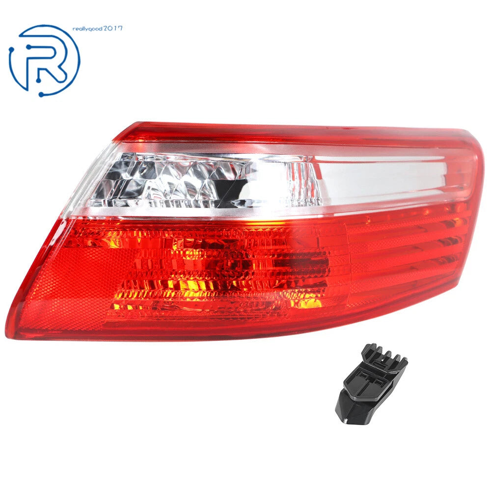Passenger Side Rear Outer Tail Light Assembly for Toyota Camry (2007-2009)