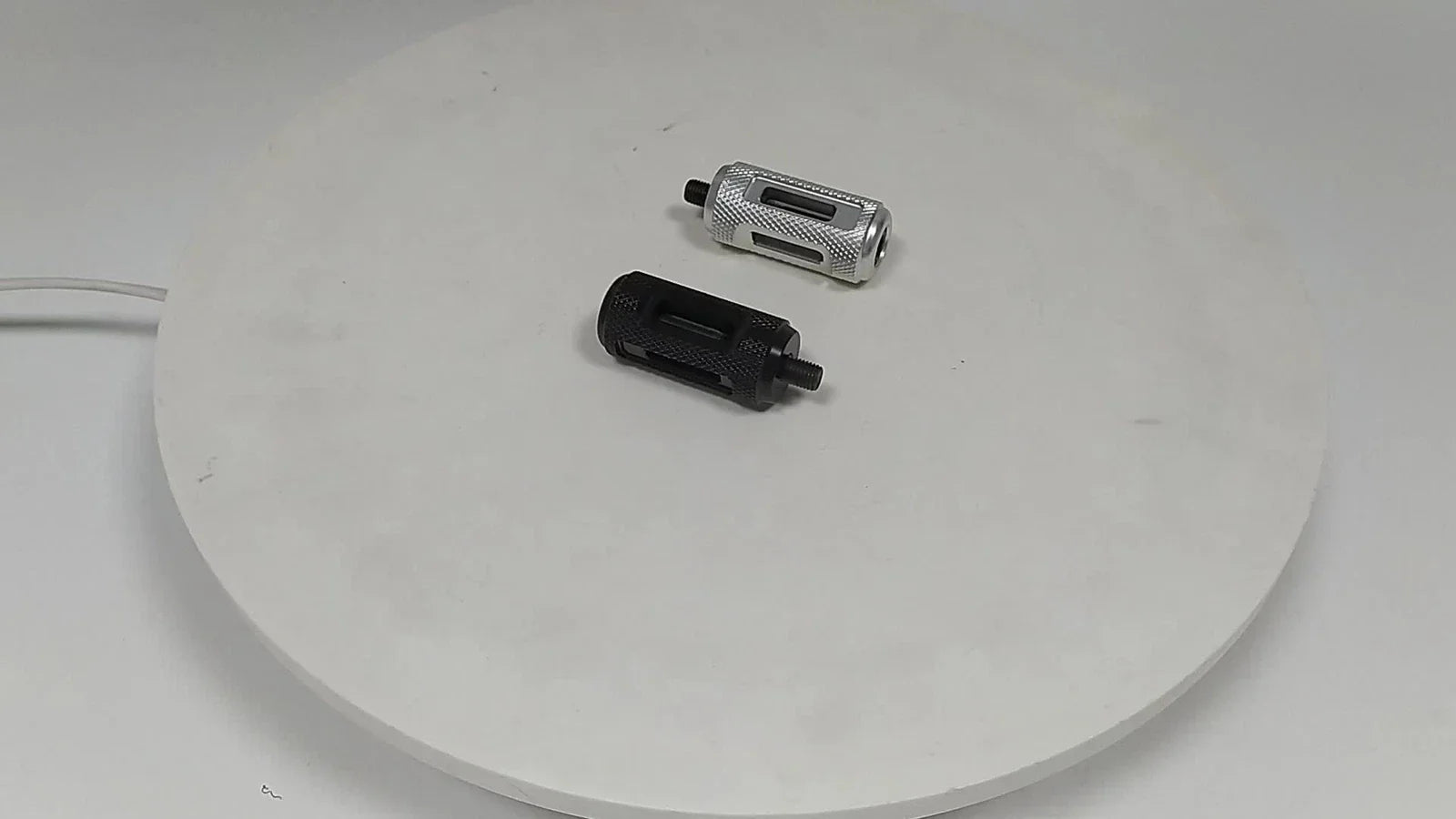 Highway Peg Mount Footpeg for Harley CVO Street Glide FLHXSE (2023-2024)