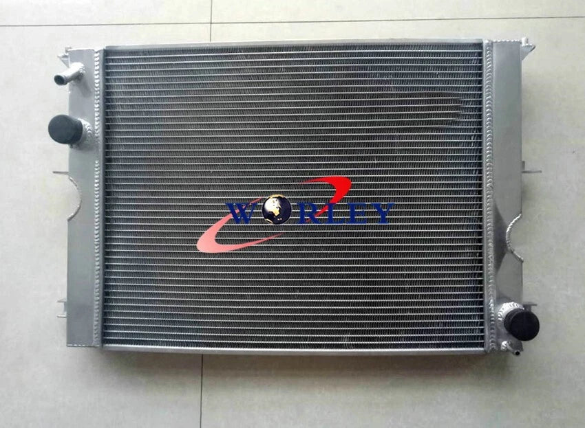 Alloy Radiator & Fan for Land Rover Defender 110/130 TD5 2.5 Turbo Diesel (94-04)