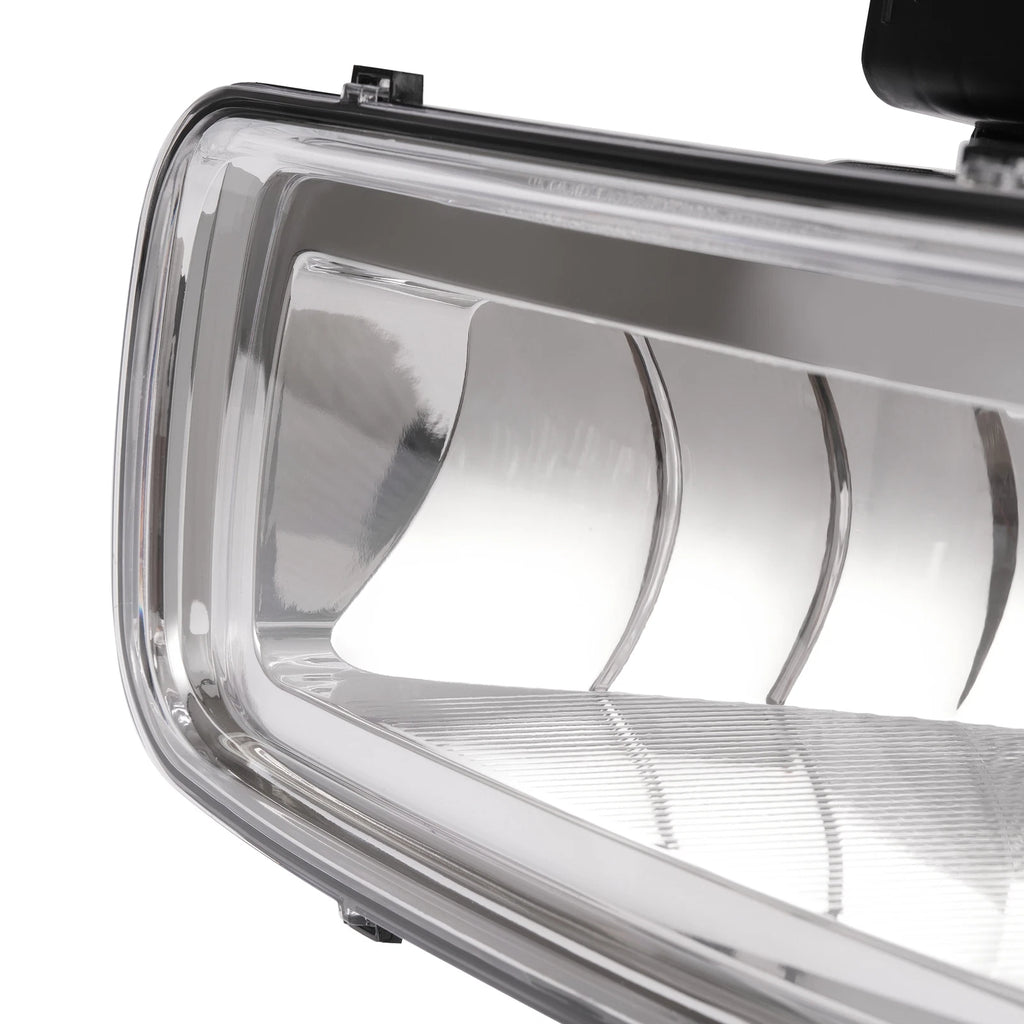 Driver Side Fog Light for Ford F150, Lincoln Mark LT (2004-2006)