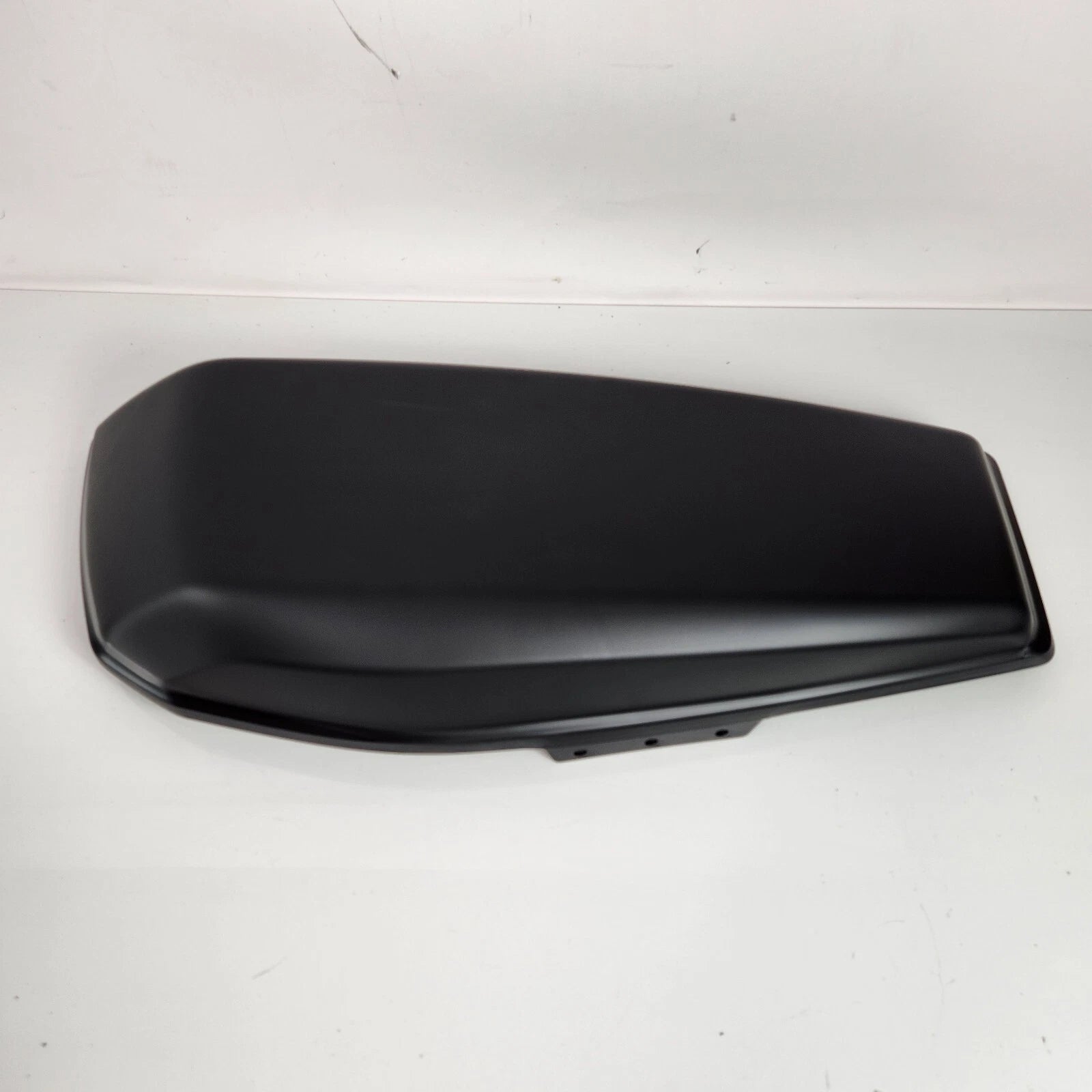 OEM Left Hand Saddlebag Lid for Harley Davidson Touring (2024–2025)