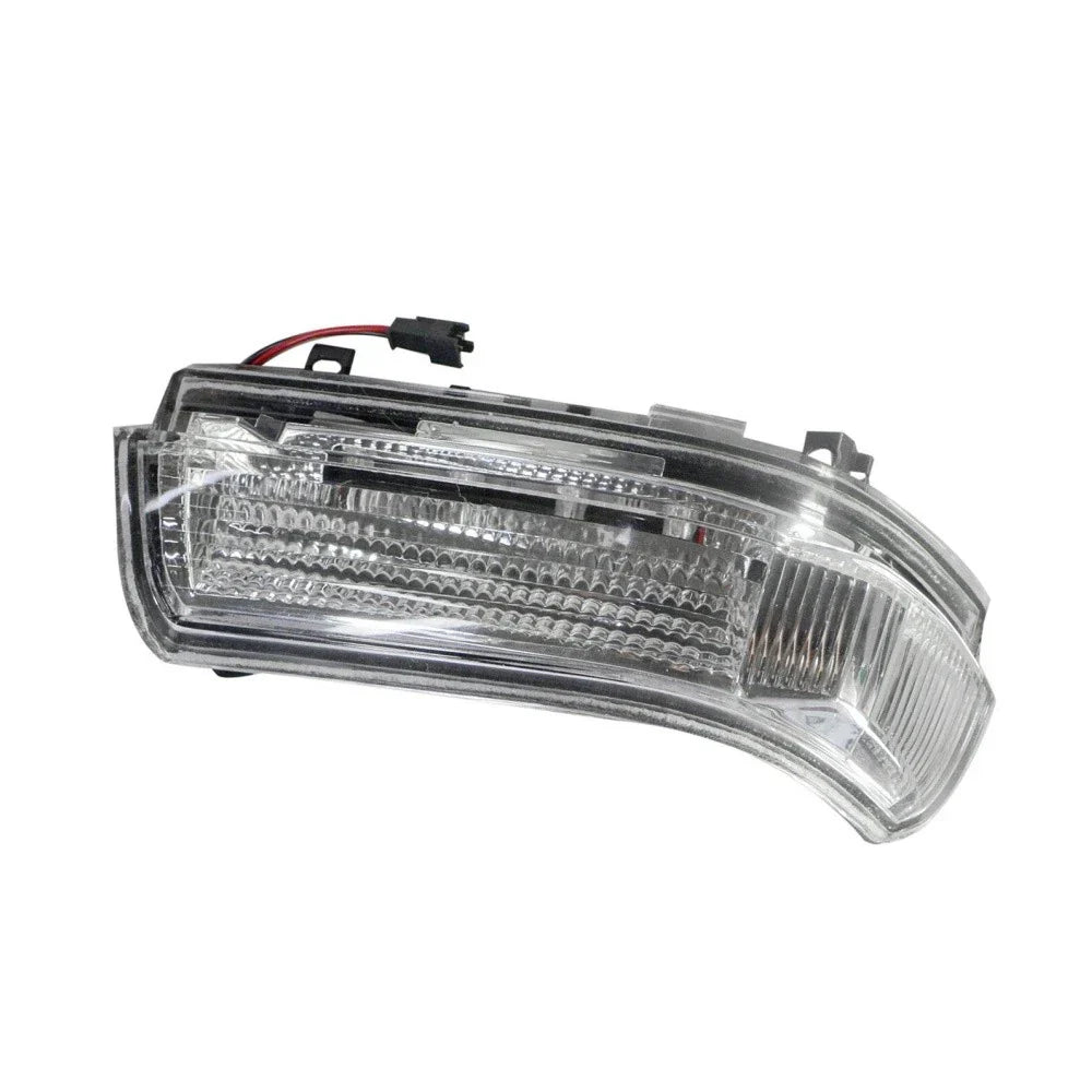 Left Side Mirror Turn Signal Lamp for 2007-14 Mitsubishi Pajero (2007-2014)