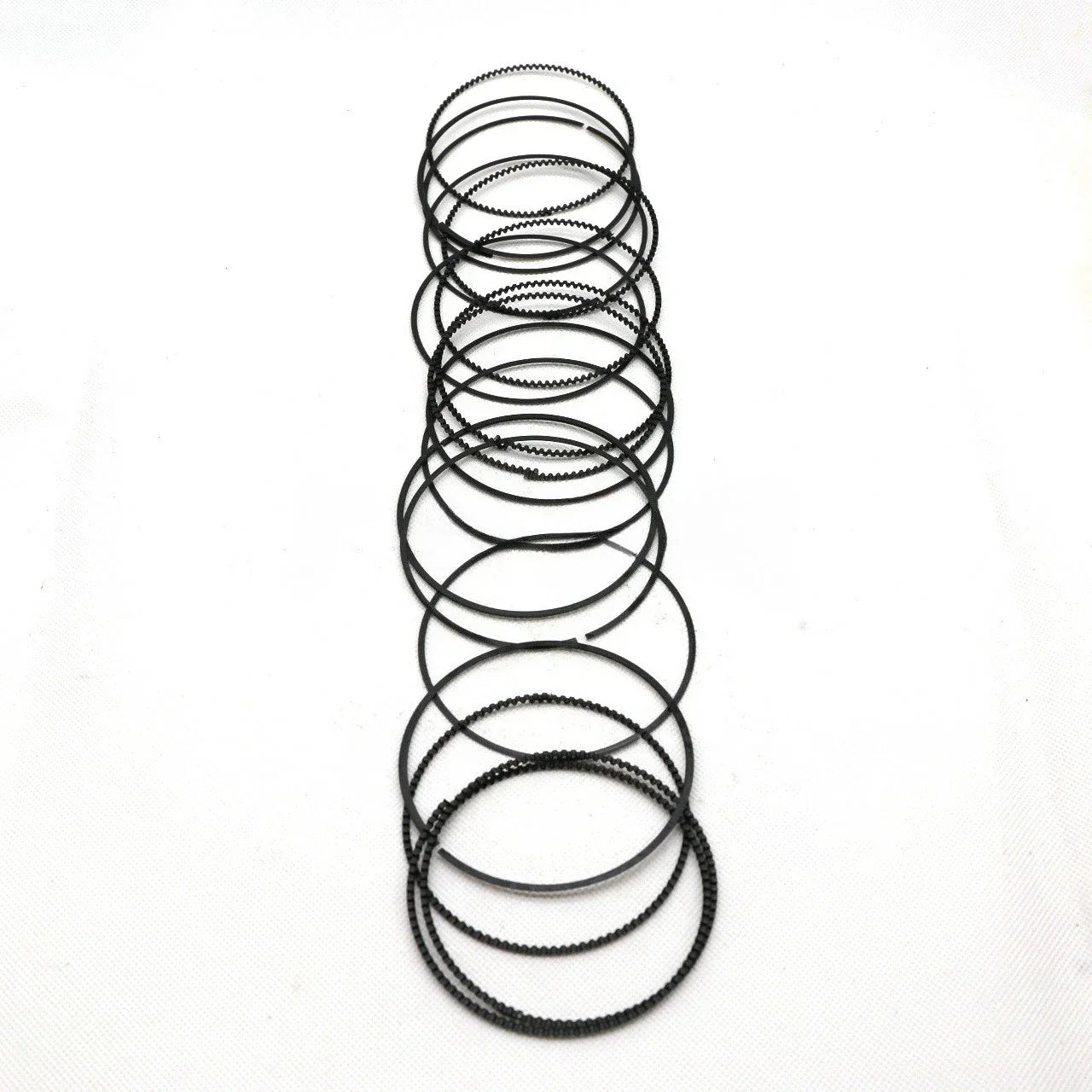 8x Piston Rings Set for Mercedes-Benz E500 G500 W211 W212 (2002–2016)