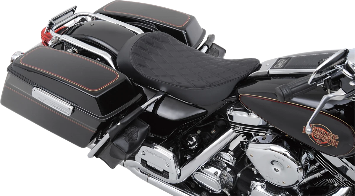 Low Solo Seat - Double Diamond for Harley FLHR/FLHX (1999–2007)