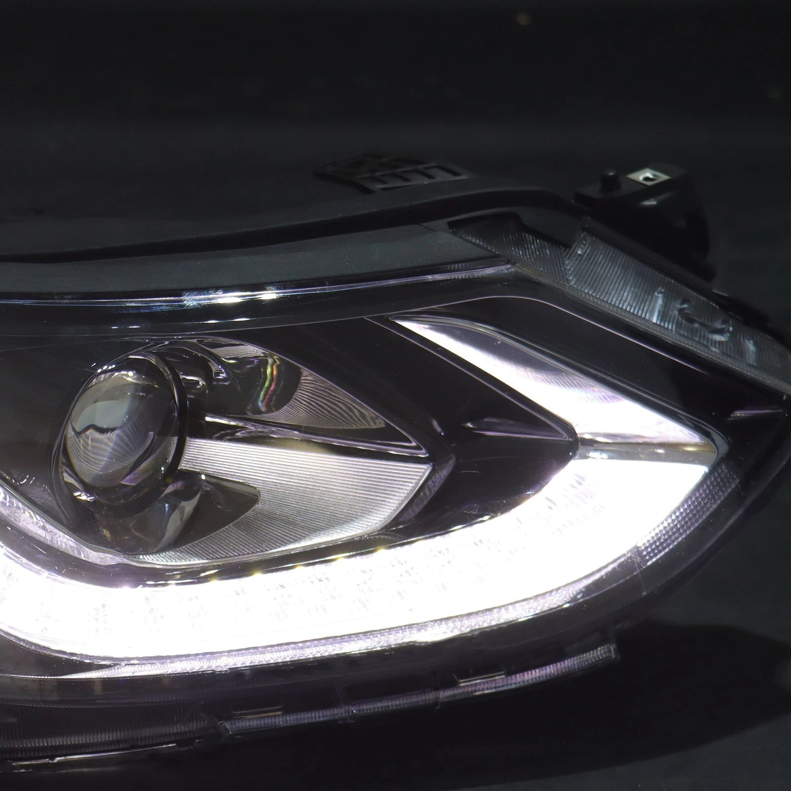 HID Projector Headlight with LED DRL for Chevy Bolt EV (2017â2021)