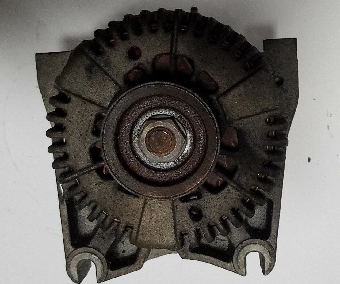 Alternator with Pulley for Lincoln Continental (1998–2002)