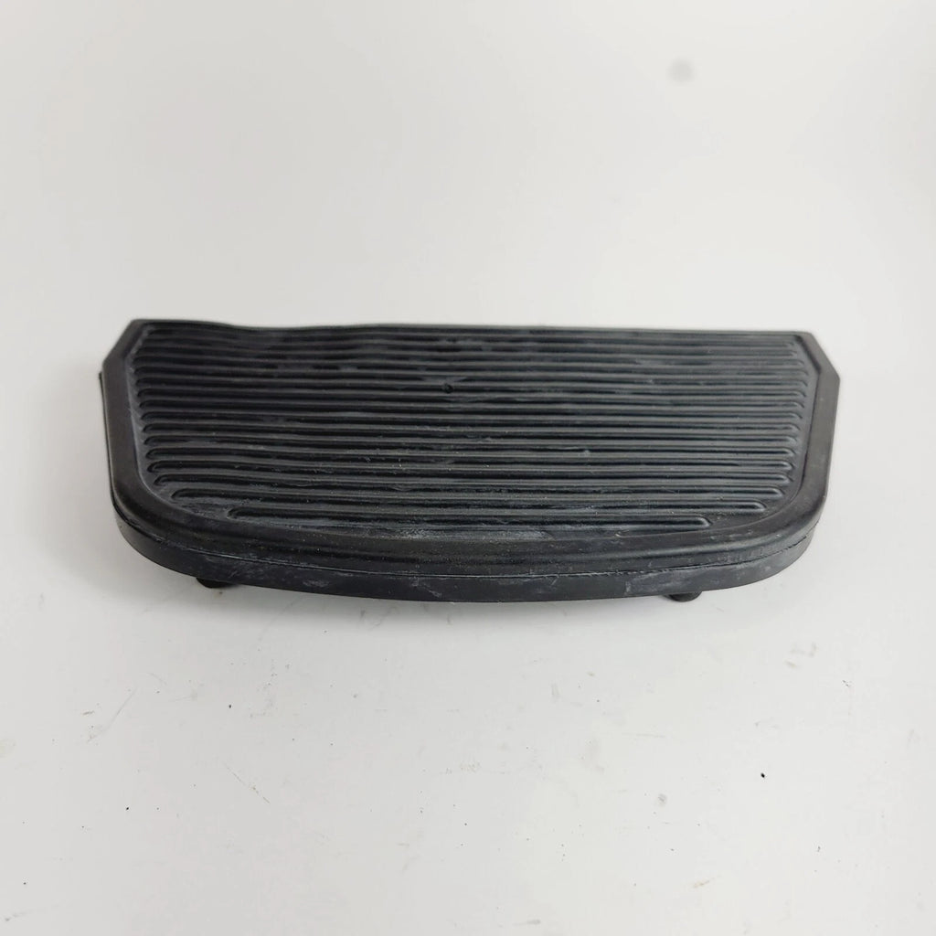 Rear Passenger Foot Floor Bord Pan Insert for Harley Touring Softail (2006)