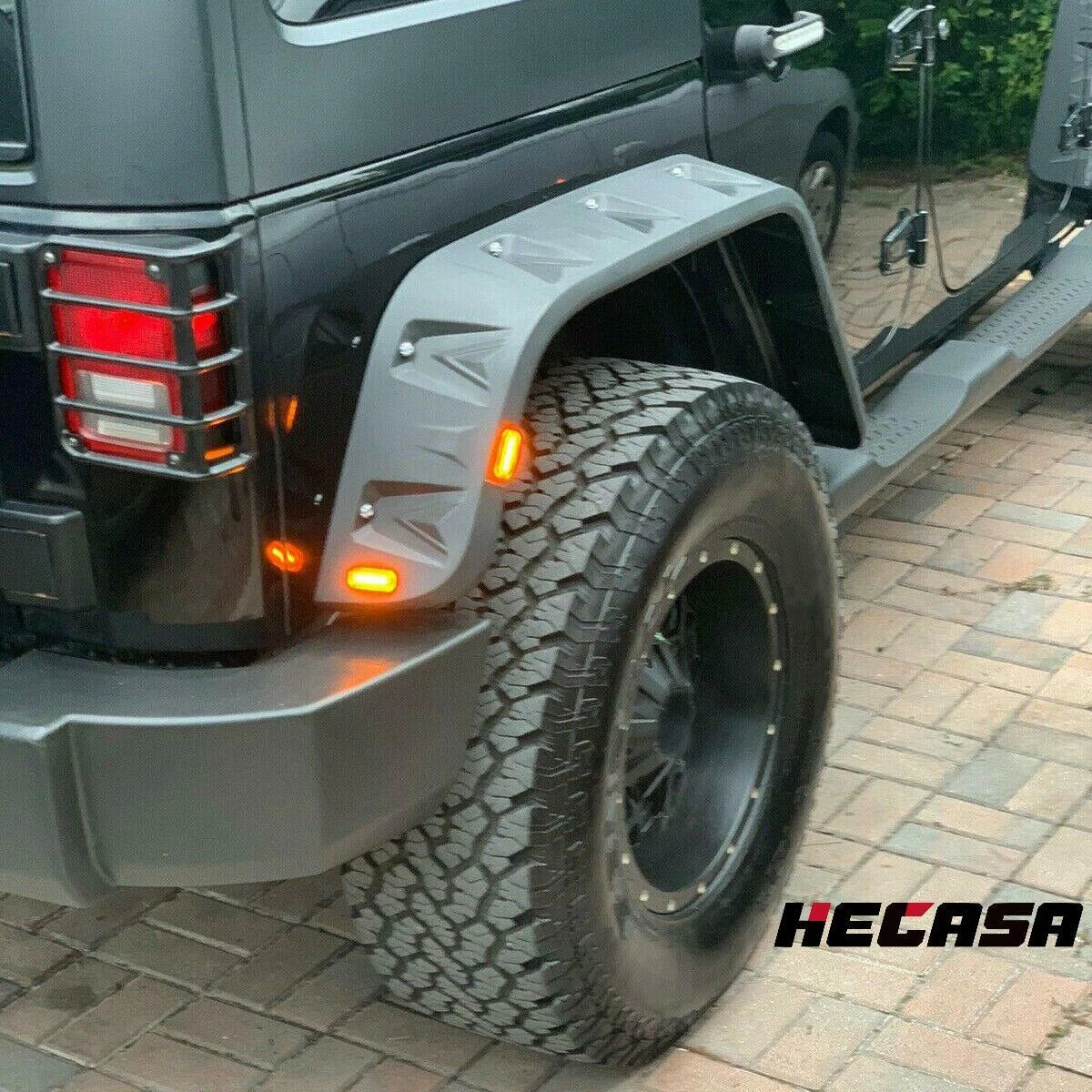 Set of 4 Pocket Rivet Style Smooth Fender Flares w/LED for Jeep Wrangler JK (2007–2018)