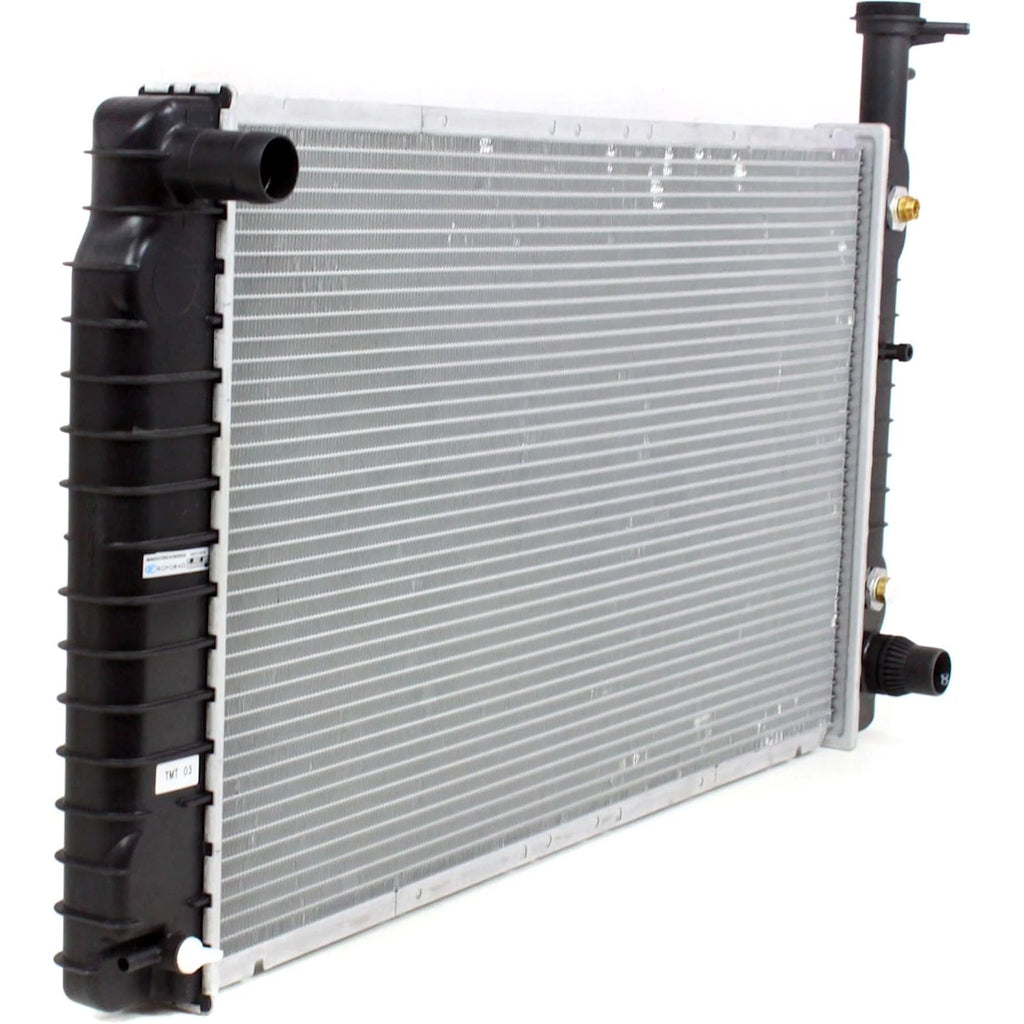 A/C Condenser for Chevy Express Van GMC 1500 Chevrolet 2500 (2004–2005)