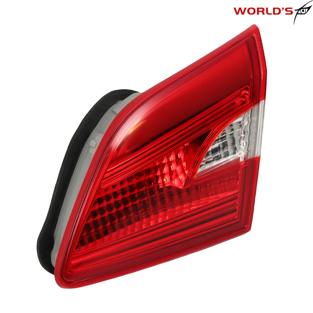 Right Passenger Side Tail Light for Nissan Sentra (2016–2018)