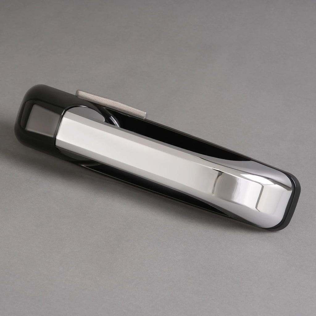 Chrome and Black Exterior Door Handle for Dodge Ram 1500 (2009–2010)