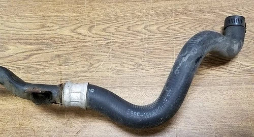 Heater Core Coolant Center Hose for Thunderbird Cougar (1989–1993)