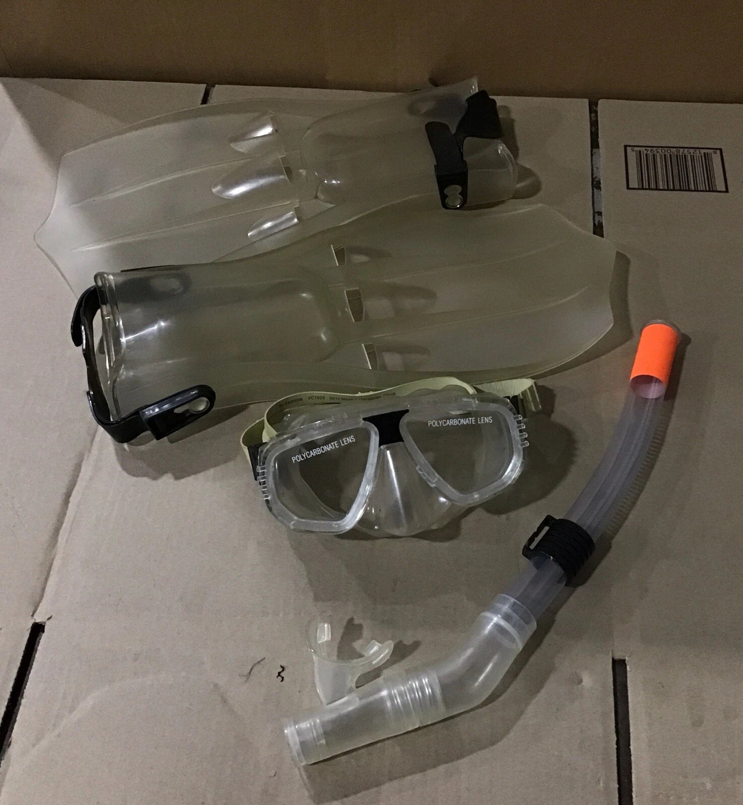 Set of 4 Solstice-Swimline Mask, Snorkel, Fins & Bag 8-10 99205-810-GY