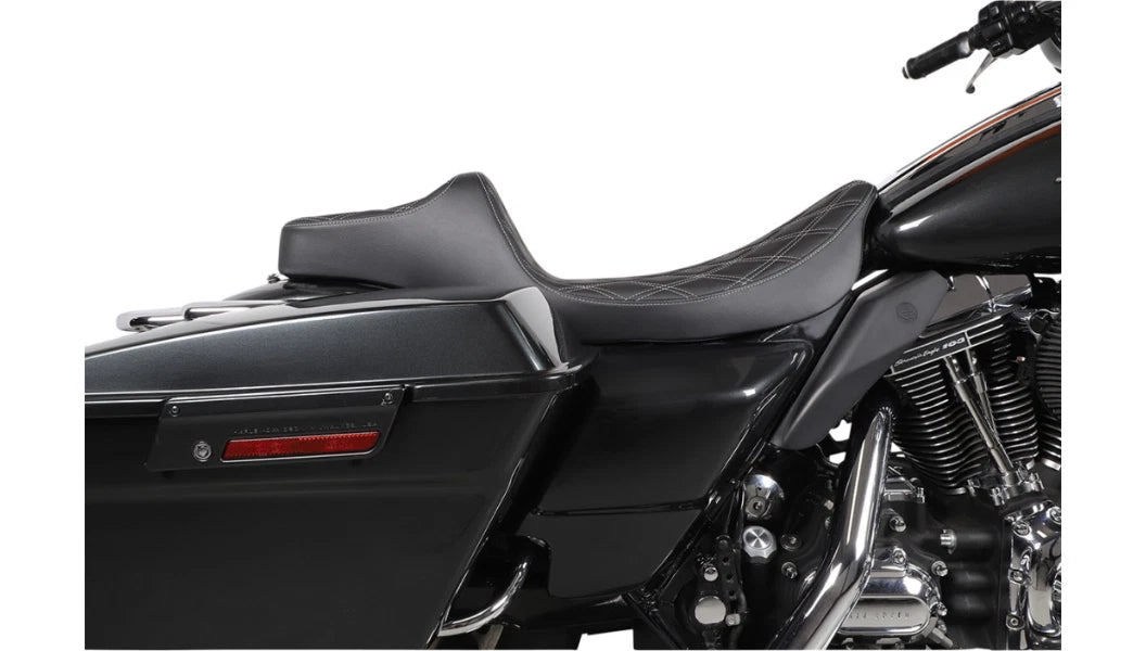 Extended Reach Predator III Seat for Harley FL