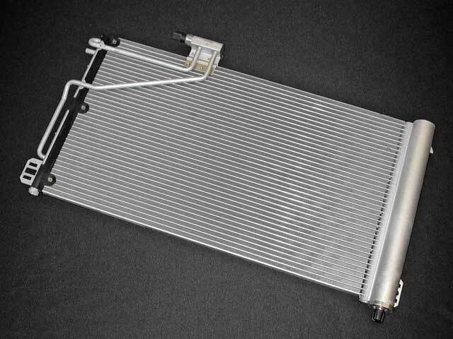 A/C Condenser for Mercedes-Benz C230 C240 C32 AMG C320 C55 AMG CLK500 SLK350 (2000–2007)