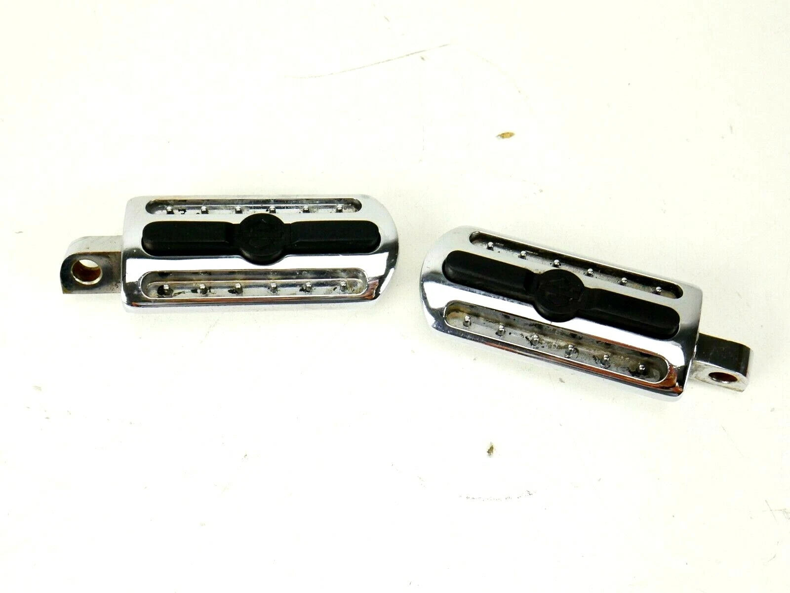 Set of 2 Chrome Crash Highway Bar Male Foot Pegs for Harley Davidson (2008–2021)