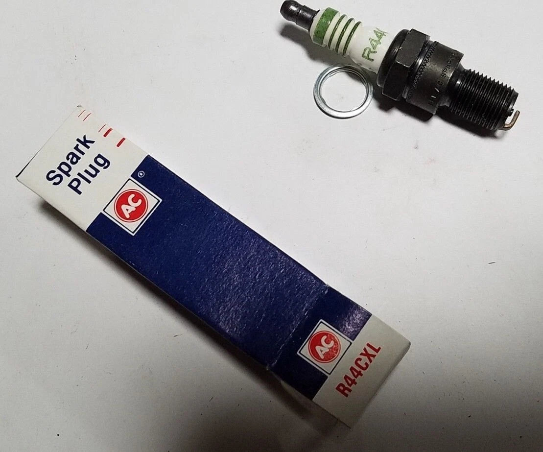 R44CXL Spark Plug for GM Marine Engine (AC Delco)