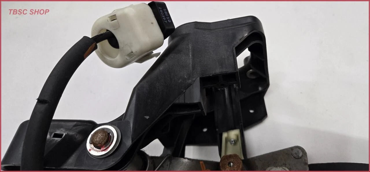 Brake Pedal Assembly for Jaguar XJ8 XJ8L X350 (2004–2007) 2R832450A