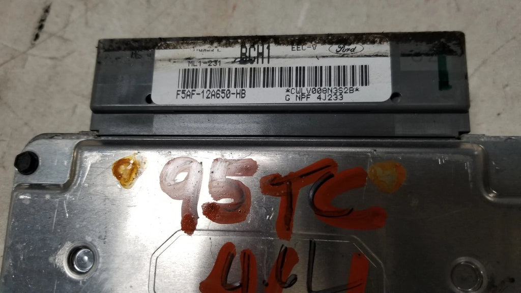 EEC-V Engine Computer PCM for Town Car V8 4.6L (1995) F5AF-12A650-HB