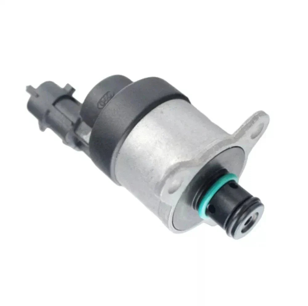 Fuel Pump Pressure Regulator for Mitsubishi Fuso Rosa (2000-2007)