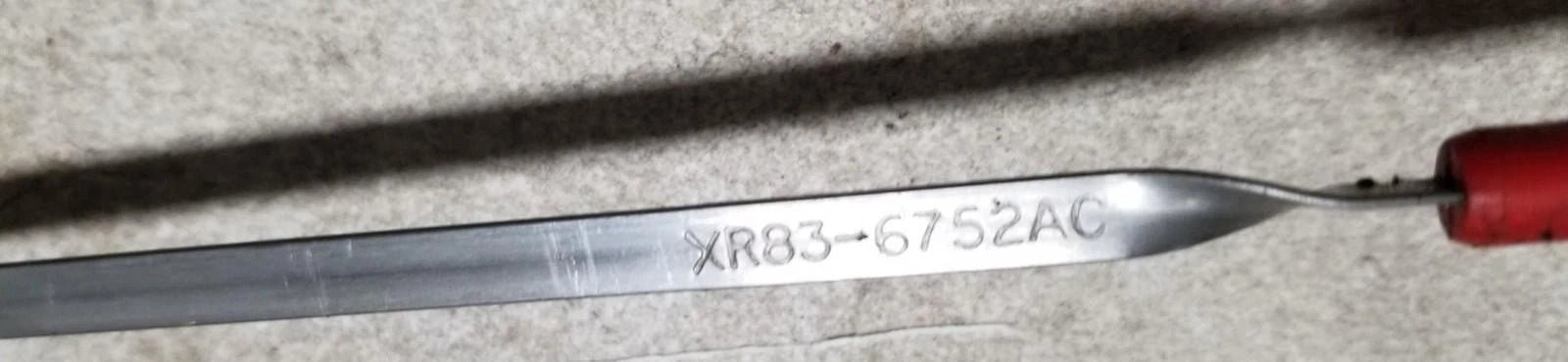 Oil Level Dip Stick for Jaguar S-Type XJ8 XJR (1998–2003) XR83-6752-AC