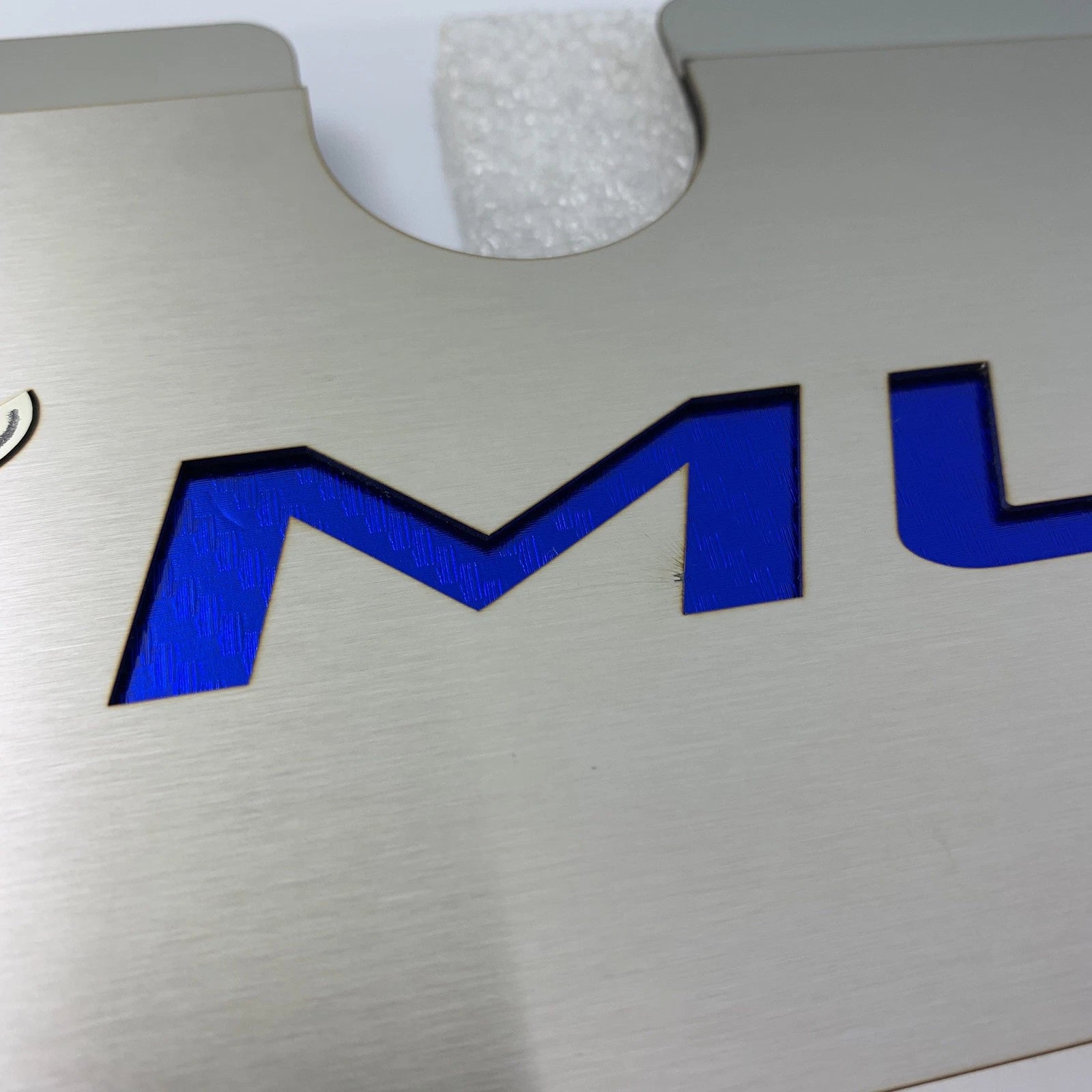 Pony Emblem Radiator Cover Plate Blue Carbon Fiber for 2015–2017 Mustang GT