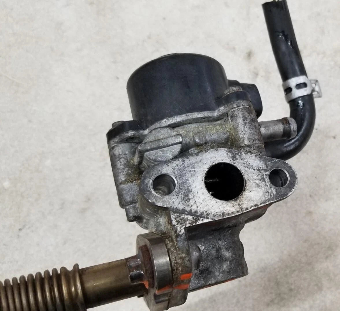 EGR Assembly with Tube for Jaguar XJR 4.0L SC (1998–1999) 96JV-9E456-AE