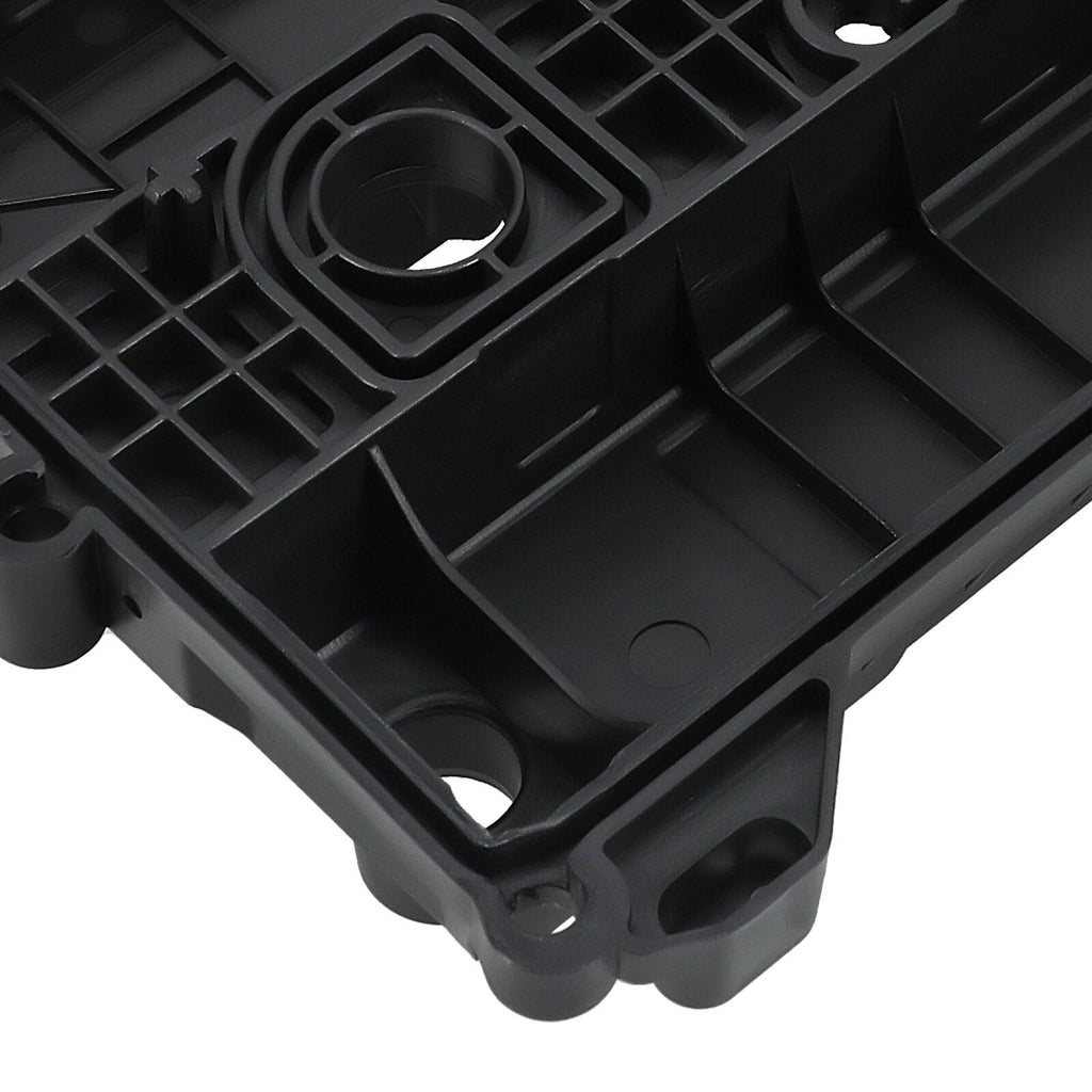 Engine Valve Cover with Gasket for Ford Escape, Focus, Mercury (2005–2013)