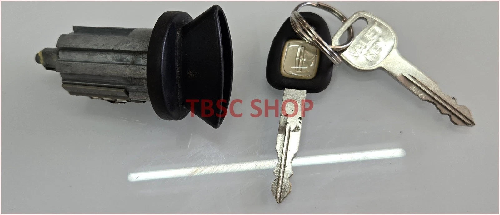 Ignition Lock with Key for Lincoln Town Car Continental (1996–1997)