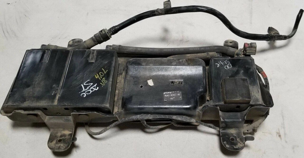 Charcoal Canister for Jaguar S-Type V8 4.0L (2000–2002)