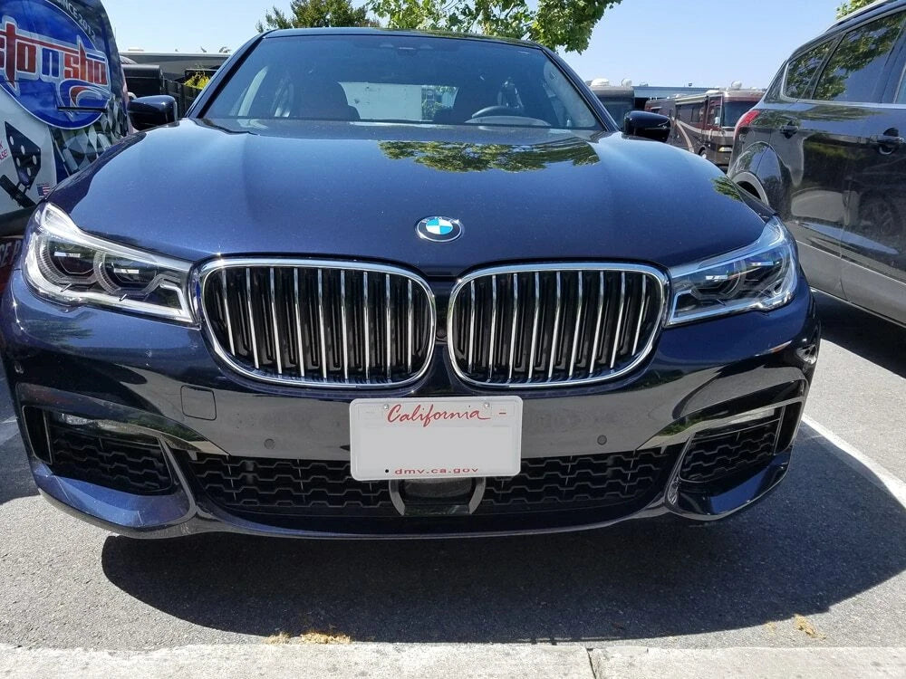 License Plate Bracket Mount for 2018 BMW 750i M Sport (Removable)