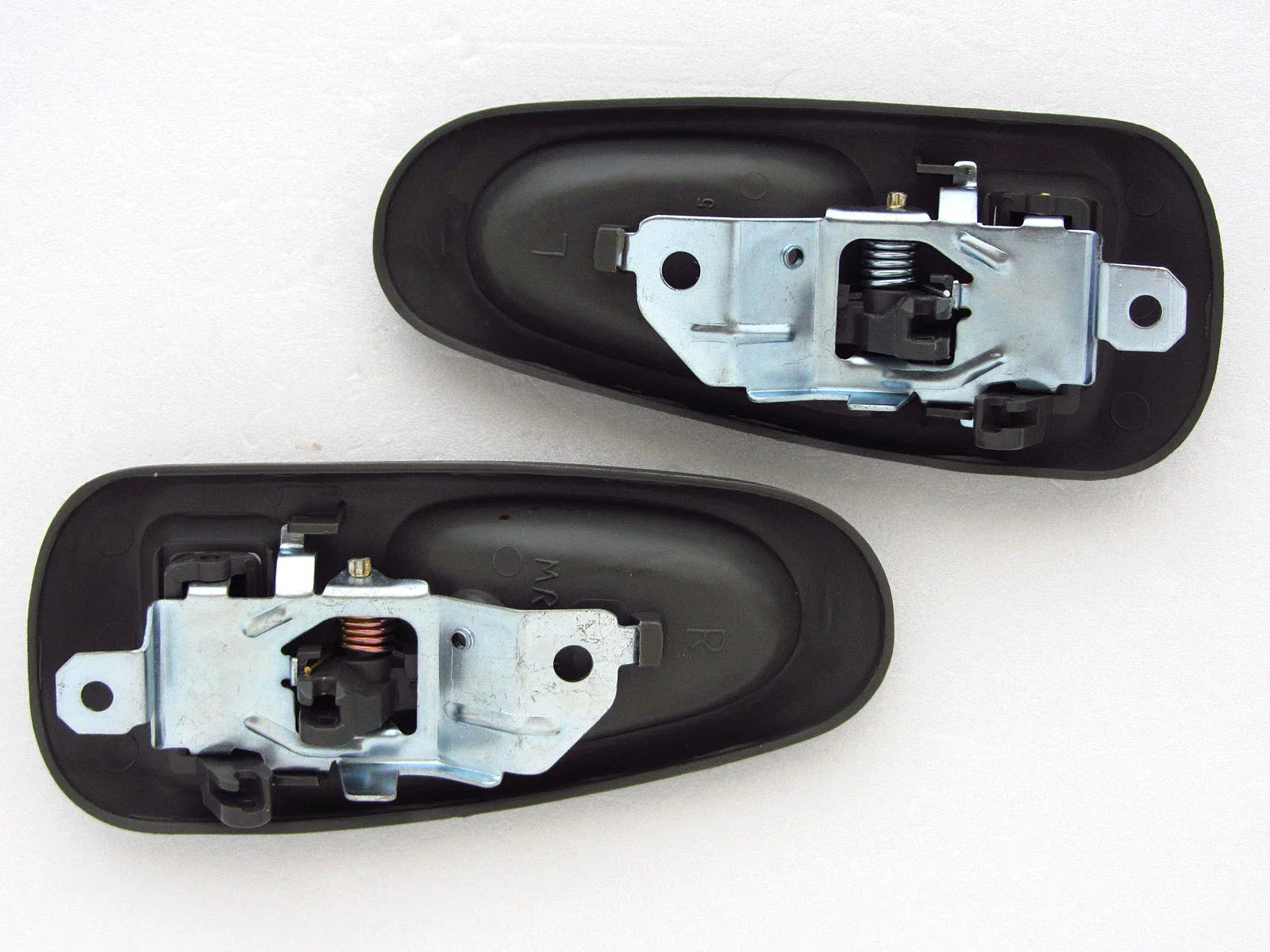 Inner Door Handle for 1996-2006 Mitsubishi L200 Triton MK Pickup (2 x)