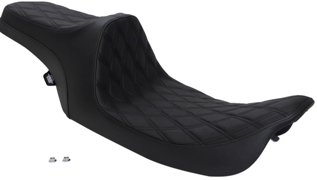 Predator III Diamond Stitch Seat for Harley Touring (1997–2007)