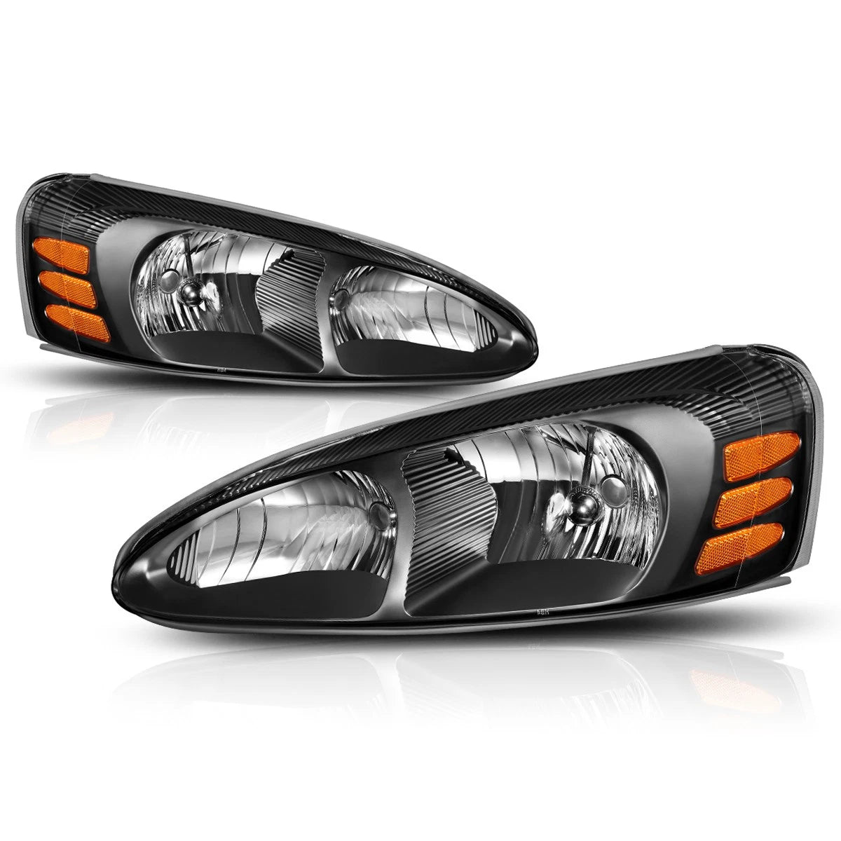 OE Style Black Housing Amber Corner Headlight for Pontiac Grand Prix (2004–2008)