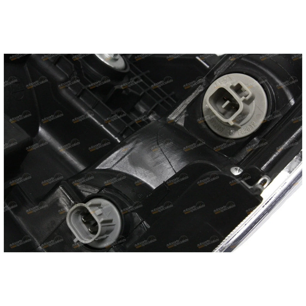 RH HeadLight for Toyota Hilux SR SR5 Workmate (2011-2015)