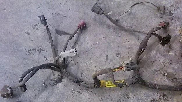Engine Bay Harness with Fuse Box for Ford Thunderbird SC Cougar XR7 (1989)
