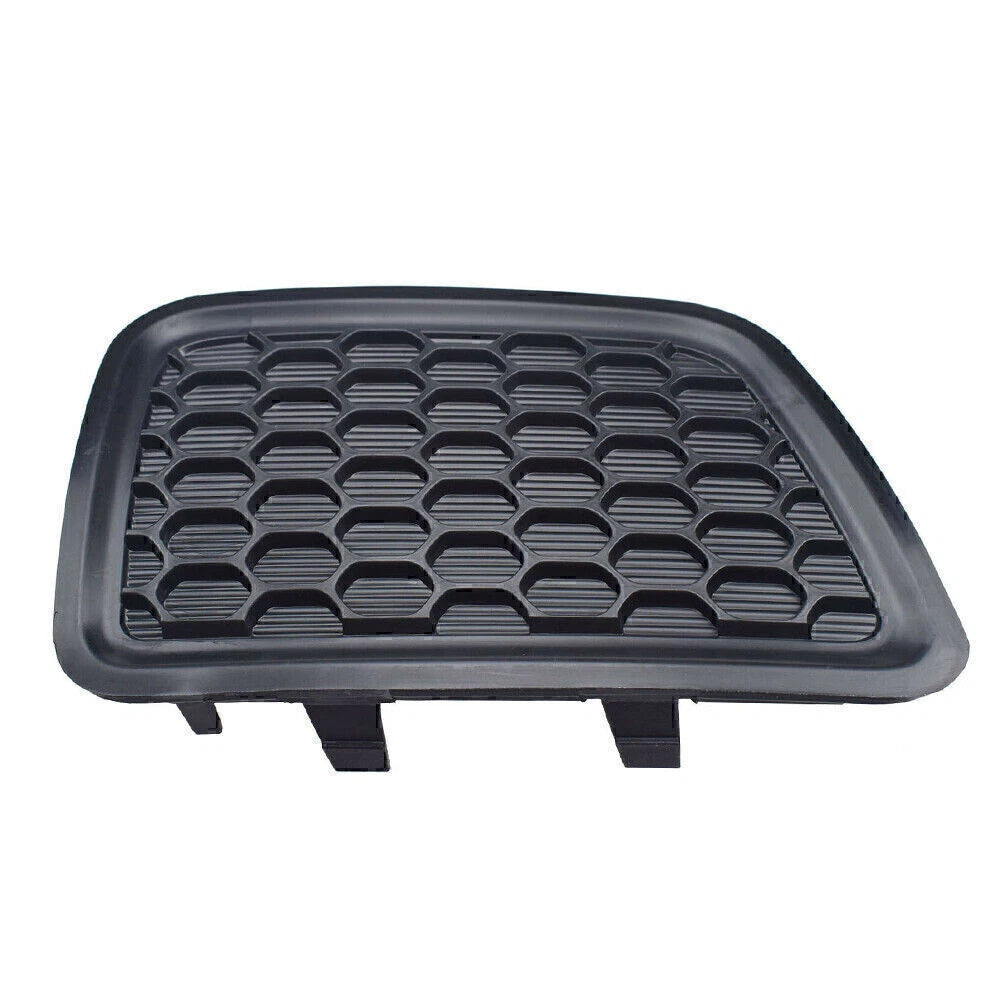 Left Side ABS Lower Grille Tow Hook Insert for Jeep Grand Cherokee (2014–2016)