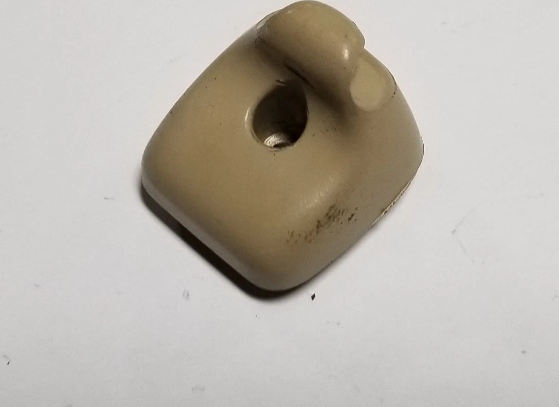 Set of 2 Sun Visor Clips for Jaguar X-Type (2002–2008) LH/RH Sand