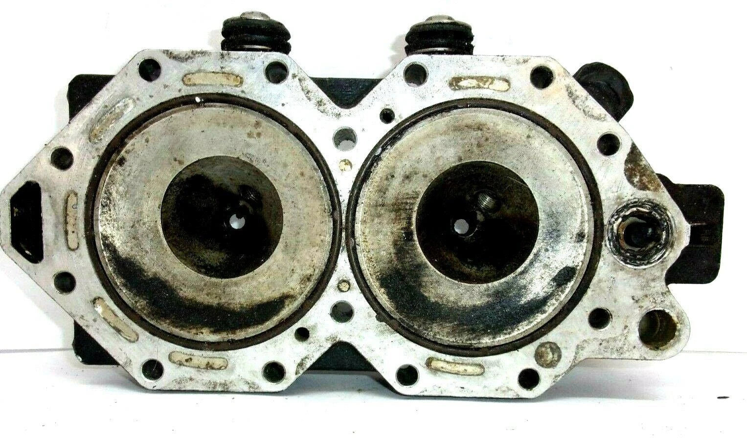 Evinrude Cylinder Head 5006514 for Evinrude 40-50hp (2004–2005)