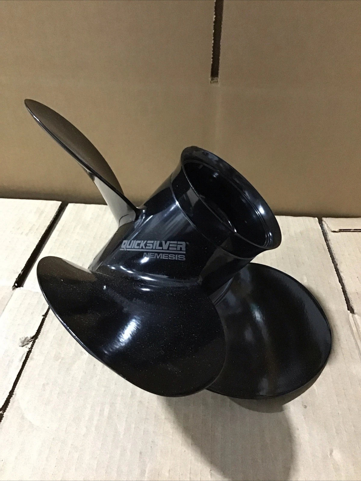 Quicksilver 8M8027500 Nemesis Propeller for Open Boat (13.8 x 13P)