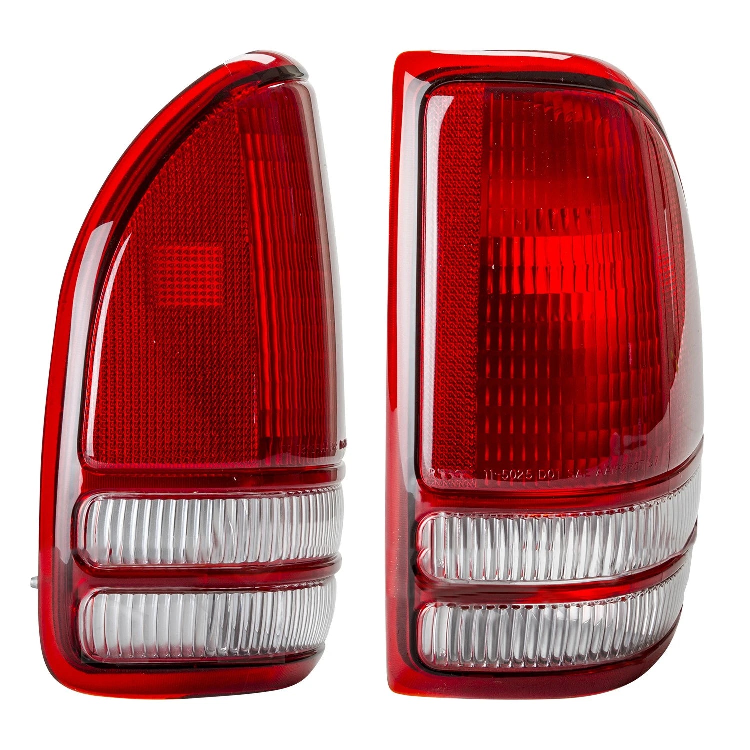 Set of 2 TYC Halogen Tail Light Lamp Assembly for Dodge Dakota (1997–2004)
