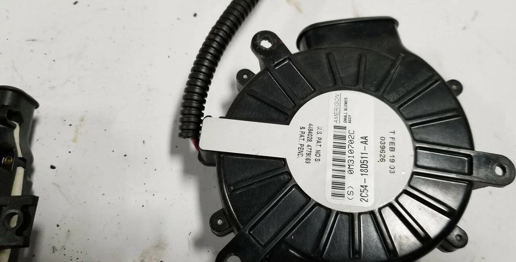 Front Seat Cooling Assembly for Lincoln LS (2003–2006)