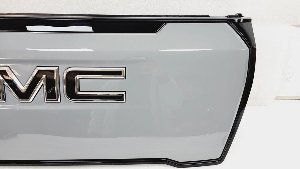 Front Grille Assembly for GMC Sierra EV (2024–2026) 85724135, Black Emblem