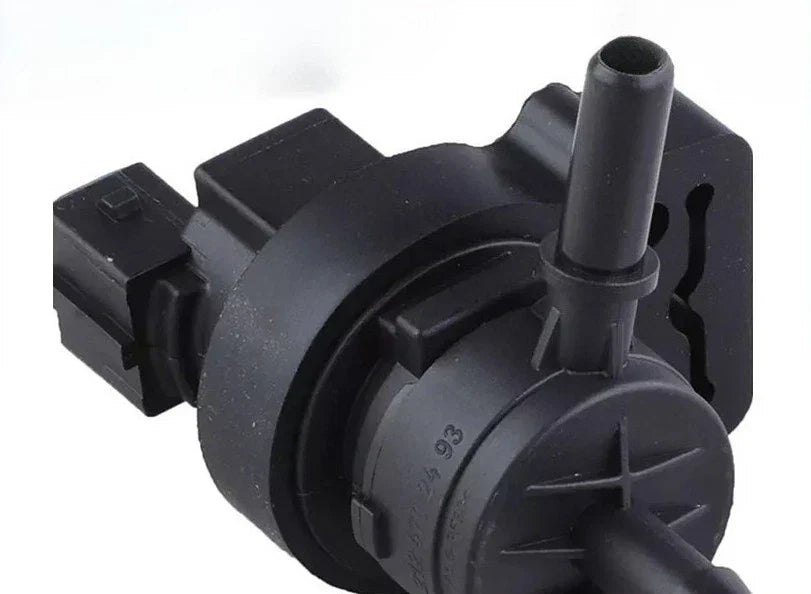 Vapor Canister Purge Valve for Mercedes E350 3.5L E550 5.5L (2010–2013)